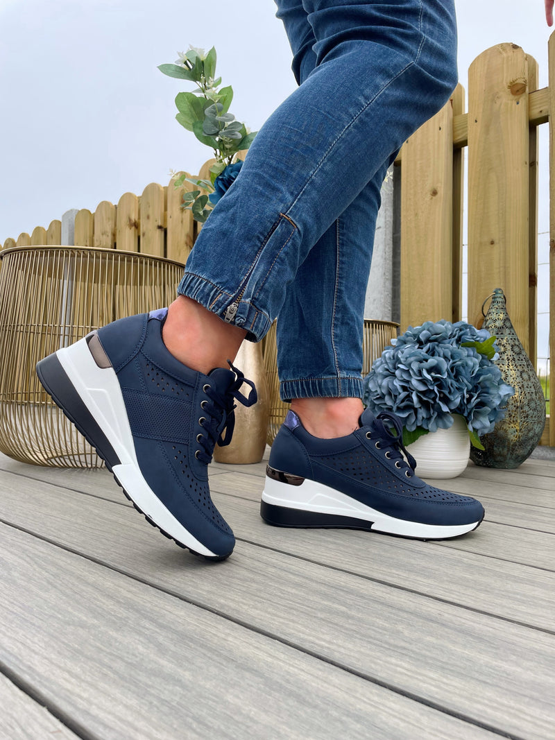 Redz Navy Wedge Trainers 6G326-V160A