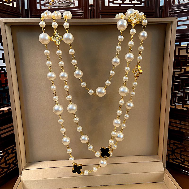 Ellia Pearl & Crystal Long Necklace