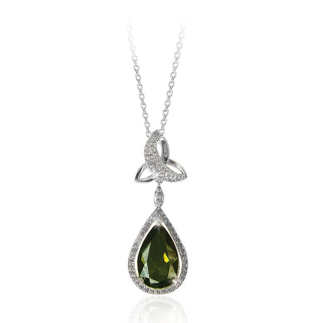 Tipperary Maureen O'Hara Silver Trinity Knot Pendant