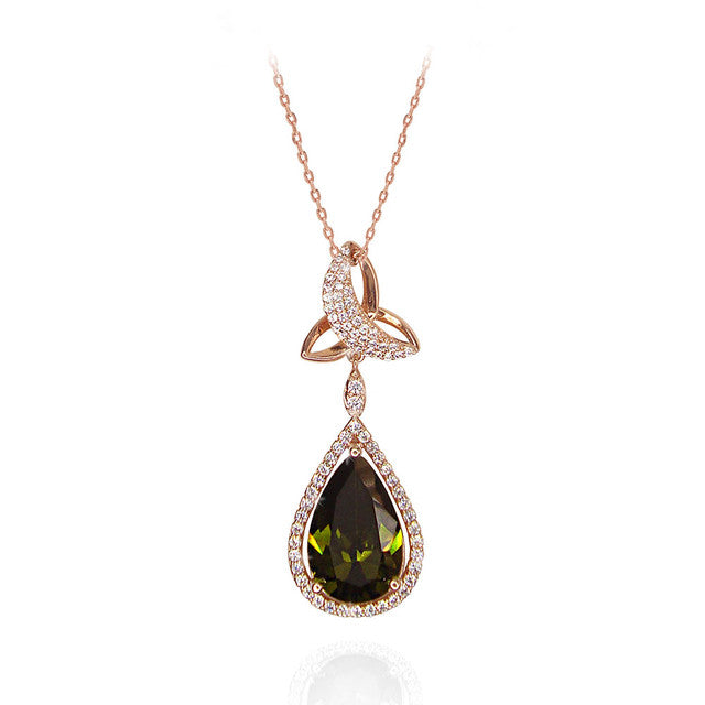 Tipperary Maureen O'Hara Rose Gold Trinity Knot Pendant