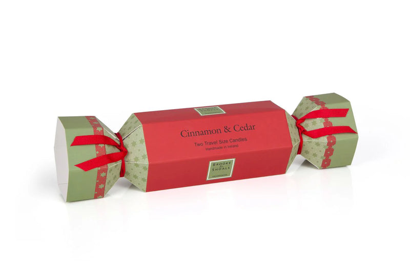 Brooke & Shoals Christmas Cracker Cinnamon & Cedar - 2 Travel Candles