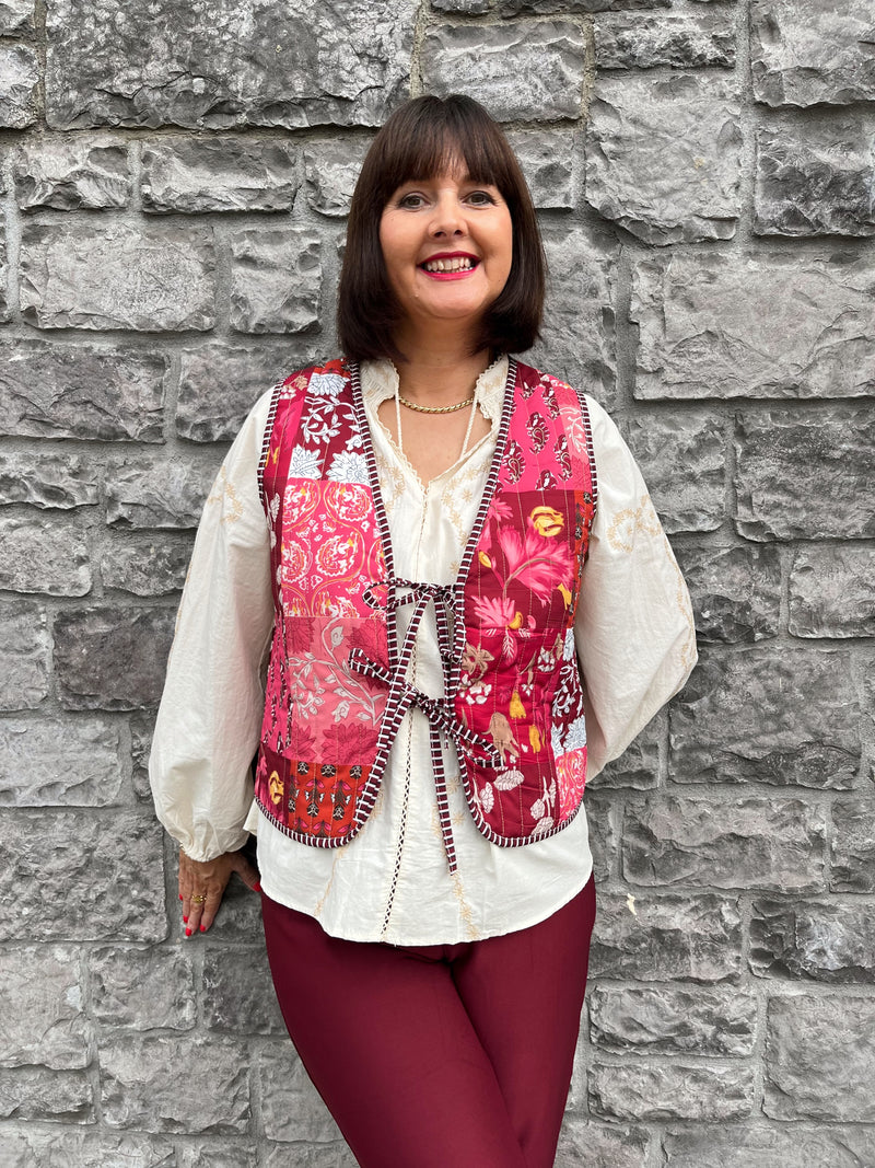 Ingrid Bow Tie Paisley Gilet - Wine