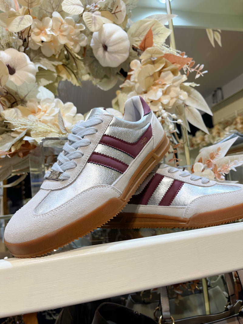 Tommy Bowe Burgundy Stripe Metallic Armand - Jazzberry Trainer