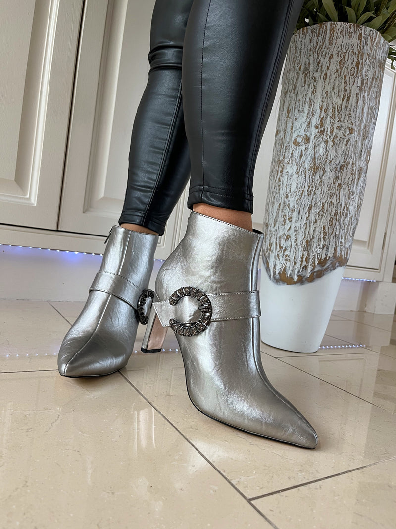 Una Healy 'Perfect Match’ Ankle Boot - Chrome Metallic Illuminate