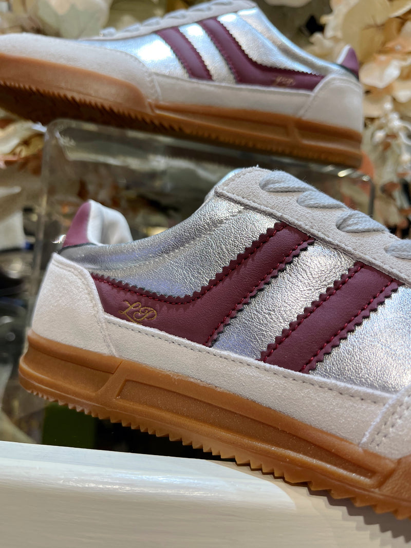 Tommy Bowe Burgundy Stripe Metallic Armand - Jazzberry Trainer