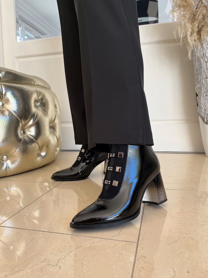Redz Patent Ankle Boot With Ombré - Black H771