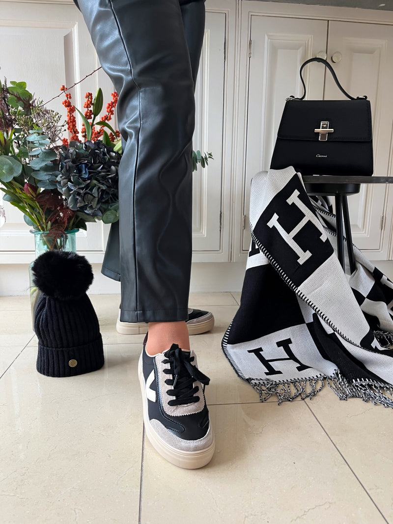 Drilleys "Eighty" Coal Fog Trainers - Black