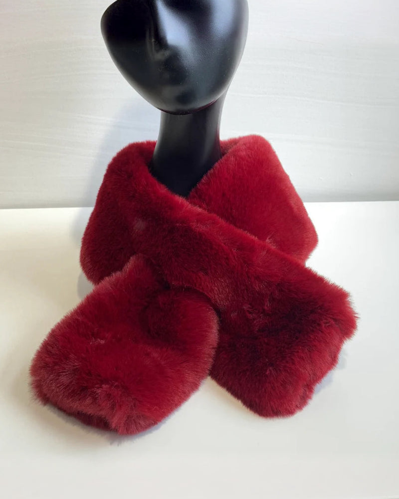 Maisie Faux Fur Neck Collar - Maroon