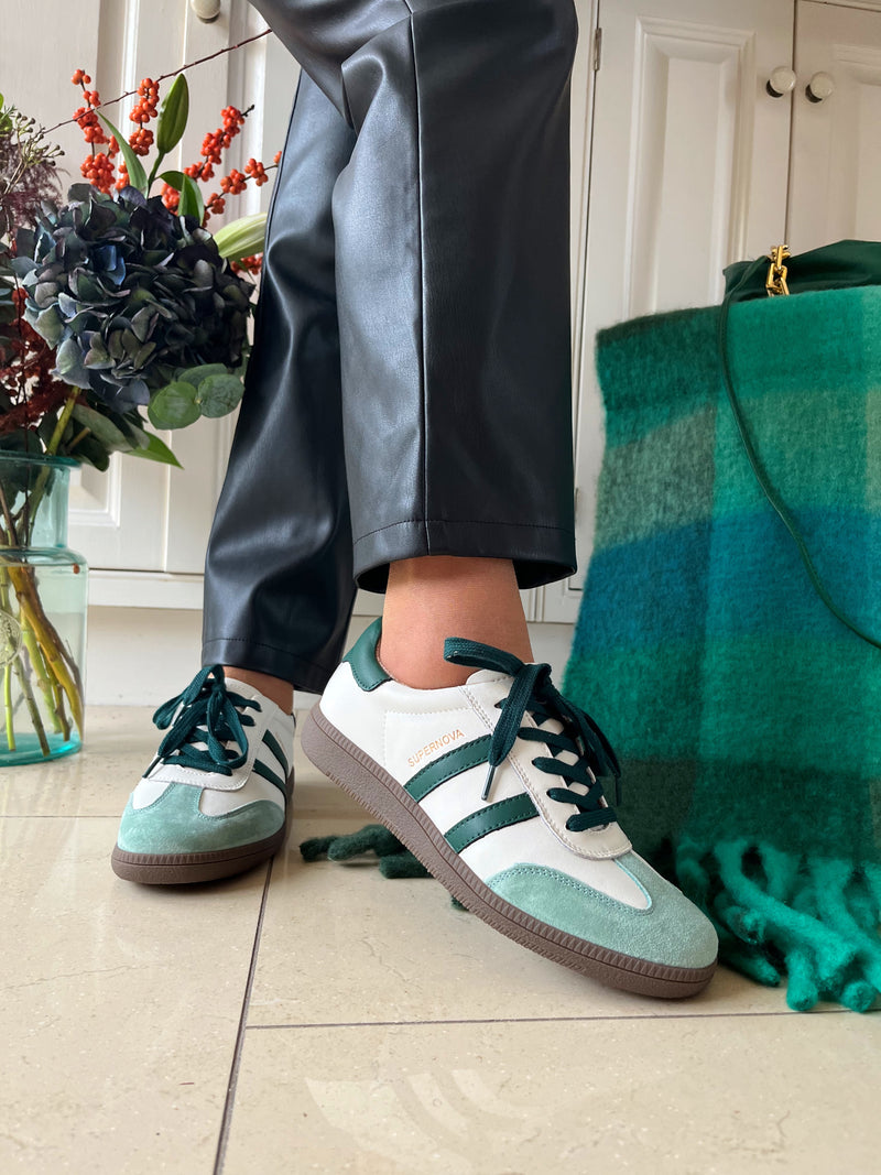 Drilleys "Sixty Four" Forest Cream Trainers