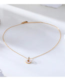 Saoirse Necklace With Pearl Mother Of Pear Pendant