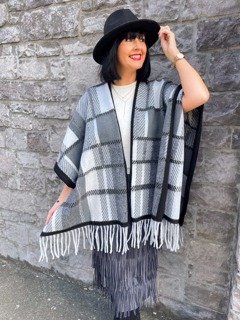 Kadence Tartan Tassel Shawl - Black & Grey