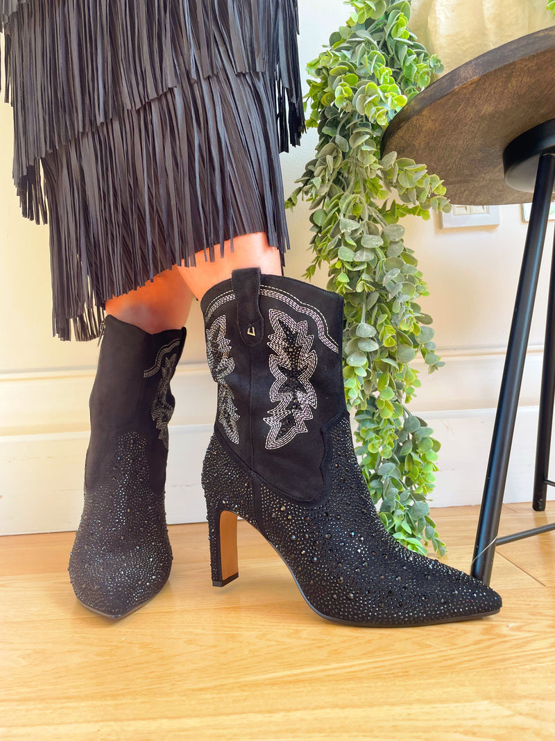 Una Healy Crystal & Embroidery Boot Black - Vinyl Rainmaker