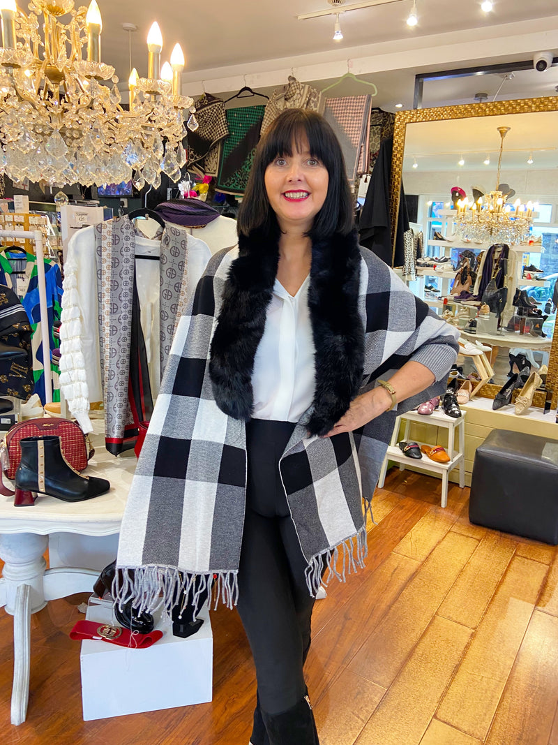 Uma Tartan Cape Shawl - Black & Grey