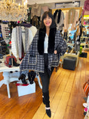 Isabel Cape Shawl With Pockets - Black