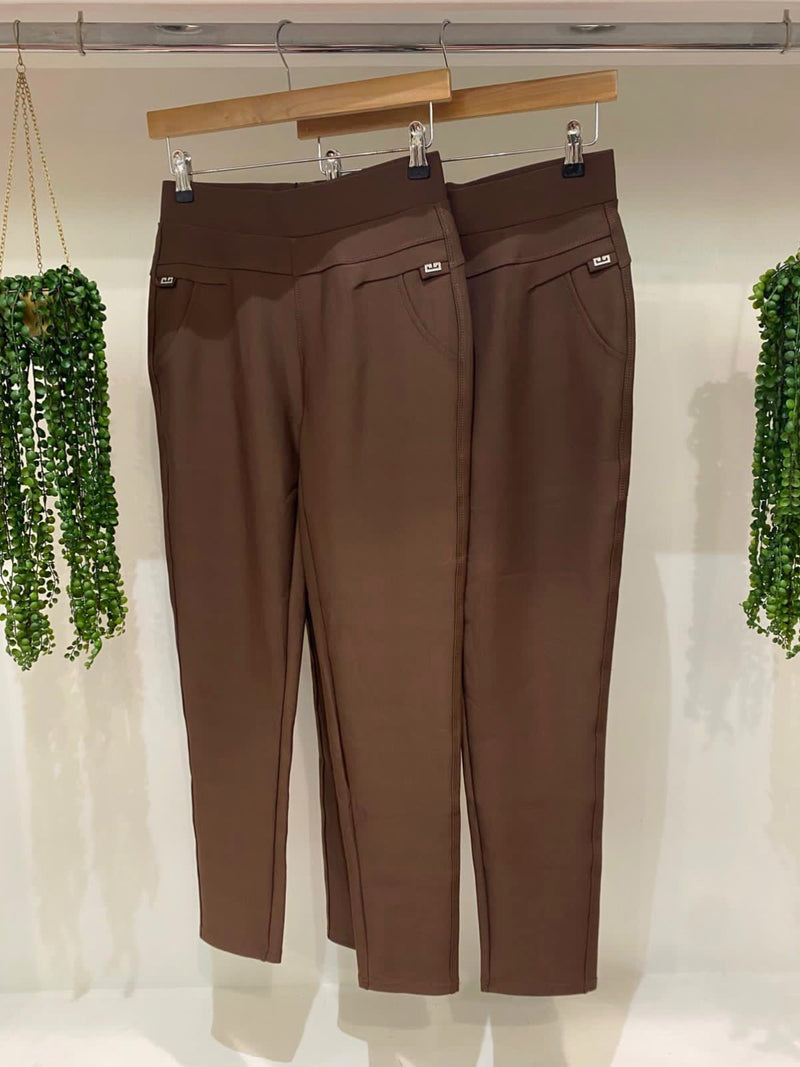 Donna Magic Push In Stretch Legging With Pockets - Brown