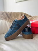 Drilleys 22 Distressed Cobalt Trainer
