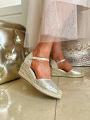 XTI Espadrille Metallic Wedge Sandal - Gold 143843