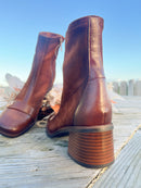 Patrizio Italiano Chesnut Tan Button Boot