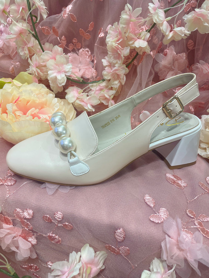 Dancing Matilda Pearl Sling-Back Pump 016 - Beige & White