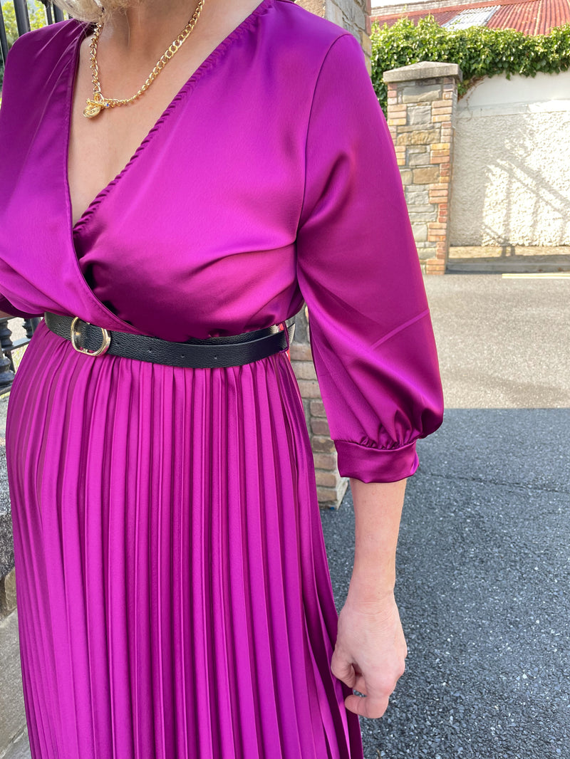Rose Pleated Belted Dress - Magenta