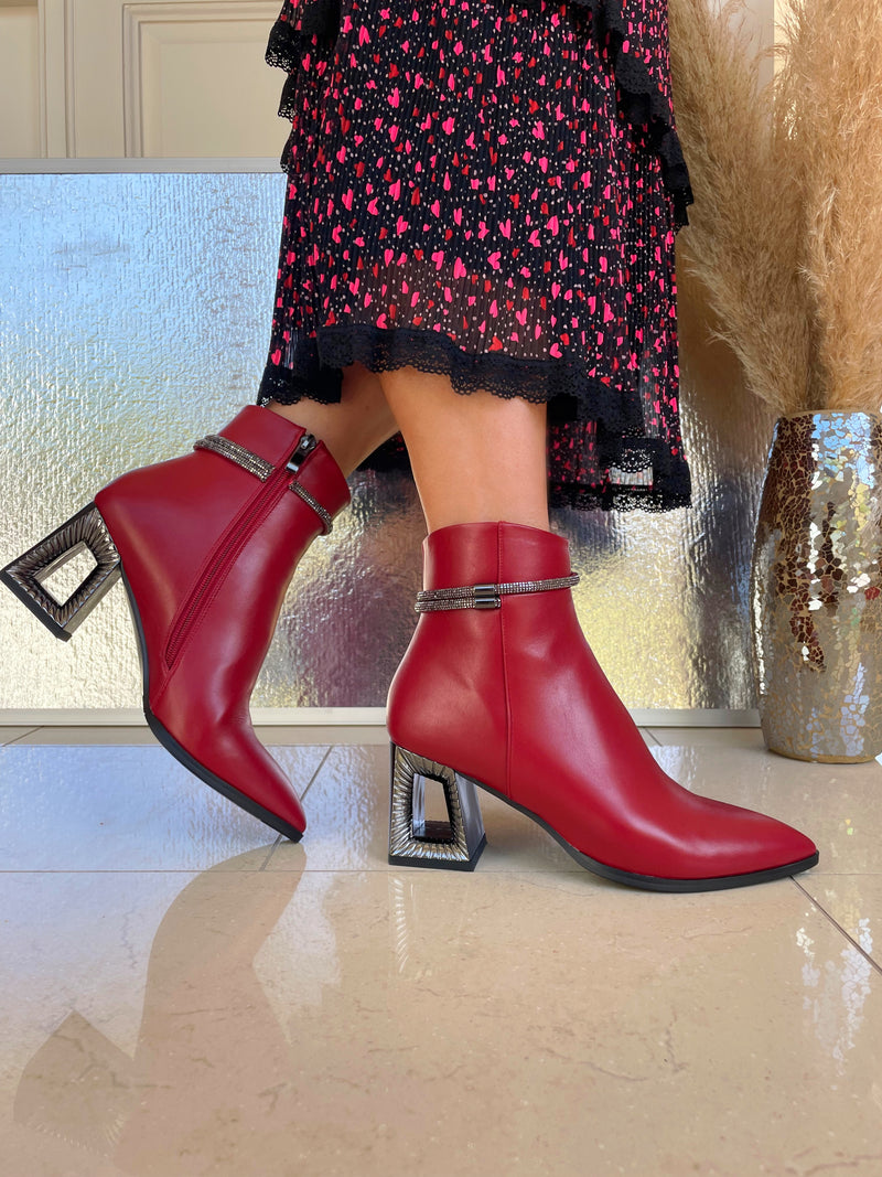 Redz Cut-Out Heel Ankle Boot - Red D4092