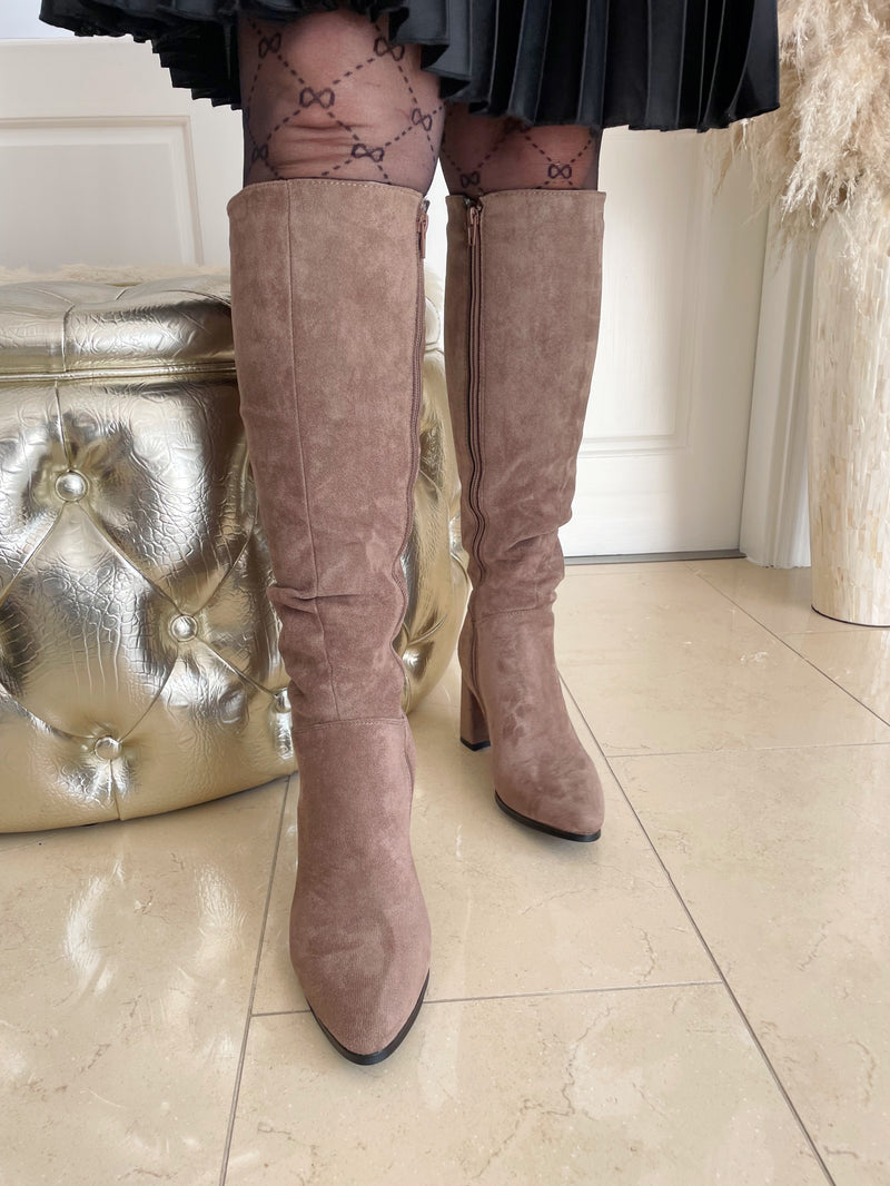 Millie & Co Knee High Boots - Taupe B918780