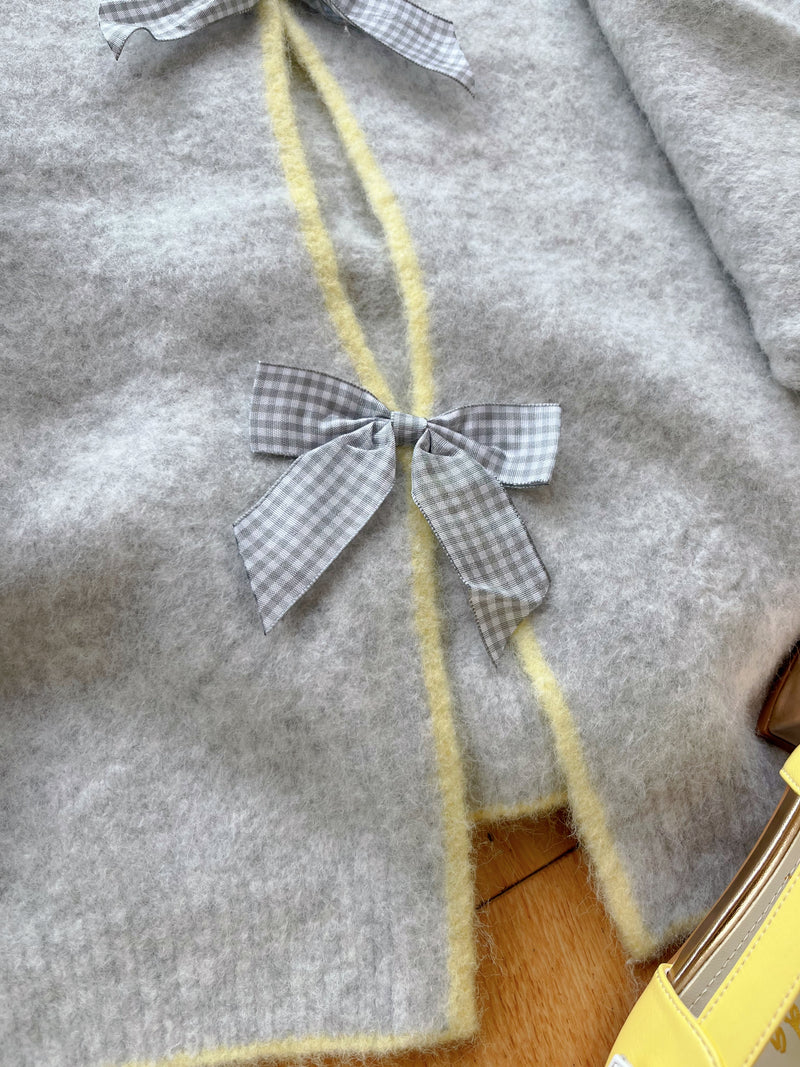 Perla Gingham Bow Applique Reversible Jumper - Grey & Lemon