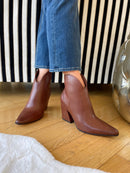 Marco Tozzi Matte V-Cut Boot -  Cognac 2-25361-41 305