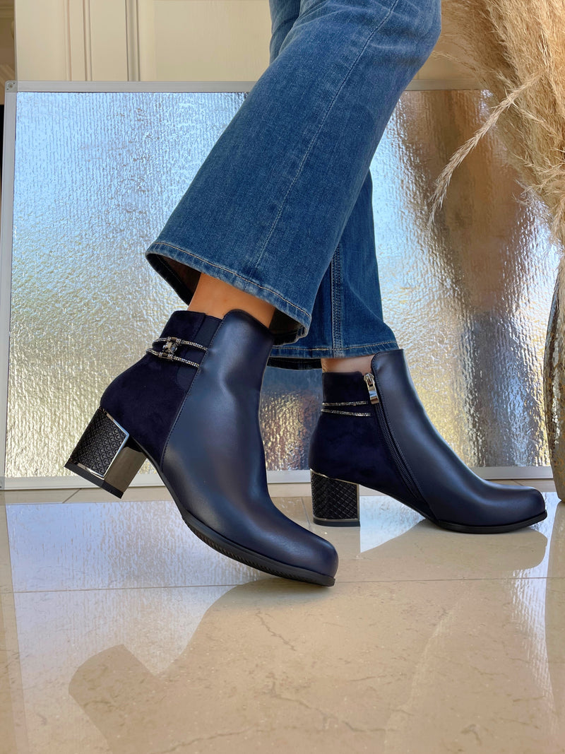 Redz Ankle Boot - Navy F3925