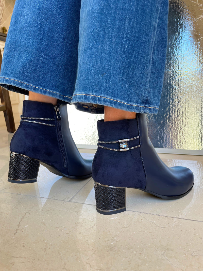 Redz Ankle Boot - Navy F3925