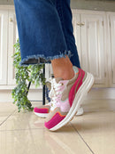 Tommy Bowe Berad Maher Bisque Chrome Wave Trainer - Light & Dark Pink Mix