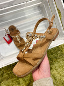 XTI Crystal Embellished Camel Sandal - 142856