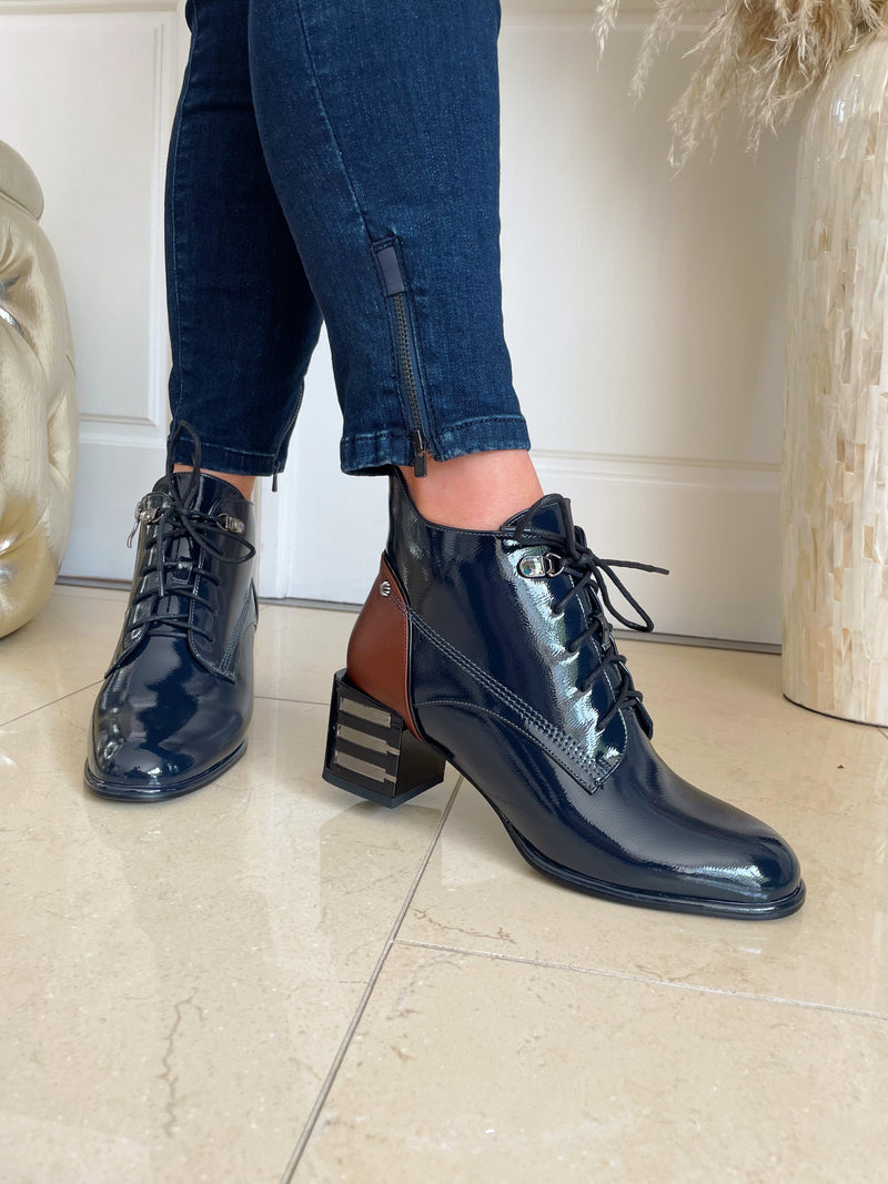 Redz Lace Up Navy Ankle Boot H1002