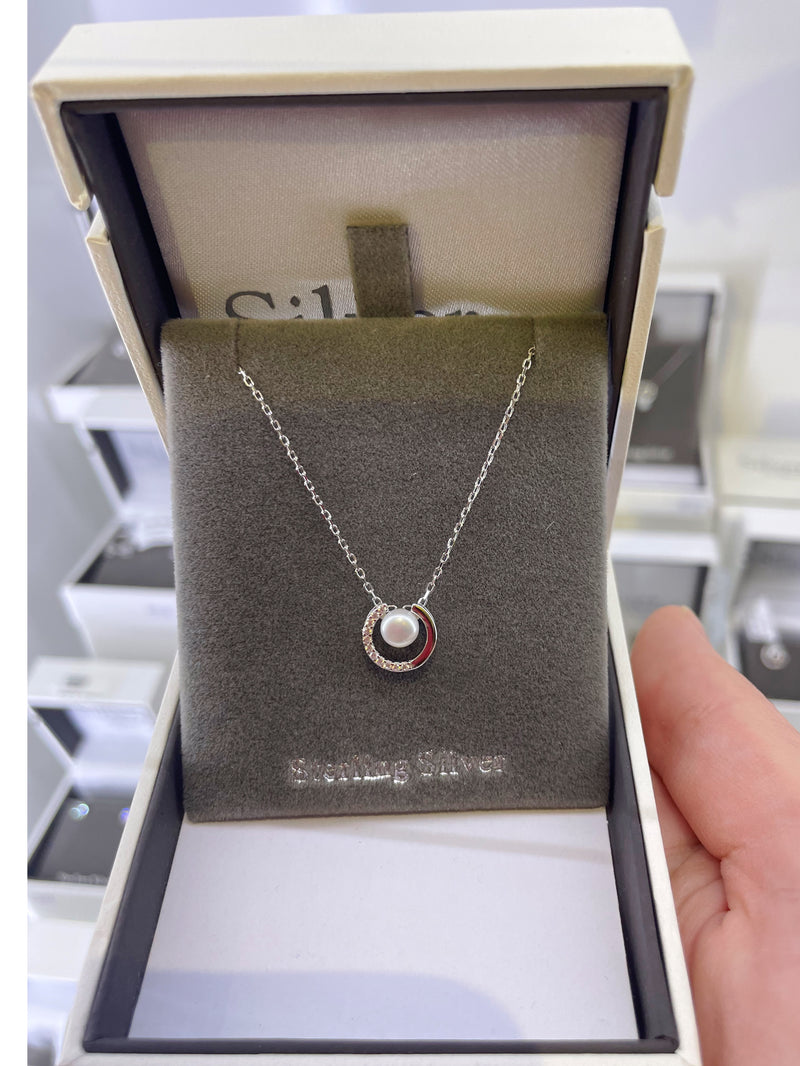 Absolute Sterling Silver Pearl Circle Pendant SP240SL