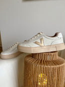 Drilleys "Eighty Irish Cream" Trainers - Cream & Gold