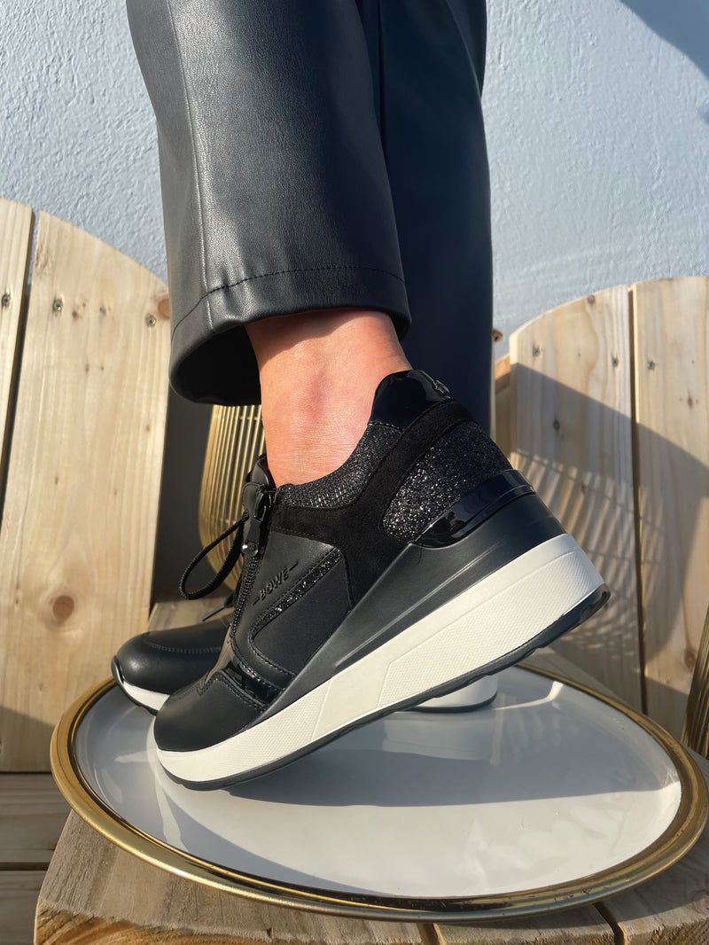 Tommy Bowe "Wickcliffe Stealth" Wedge Trainer Black