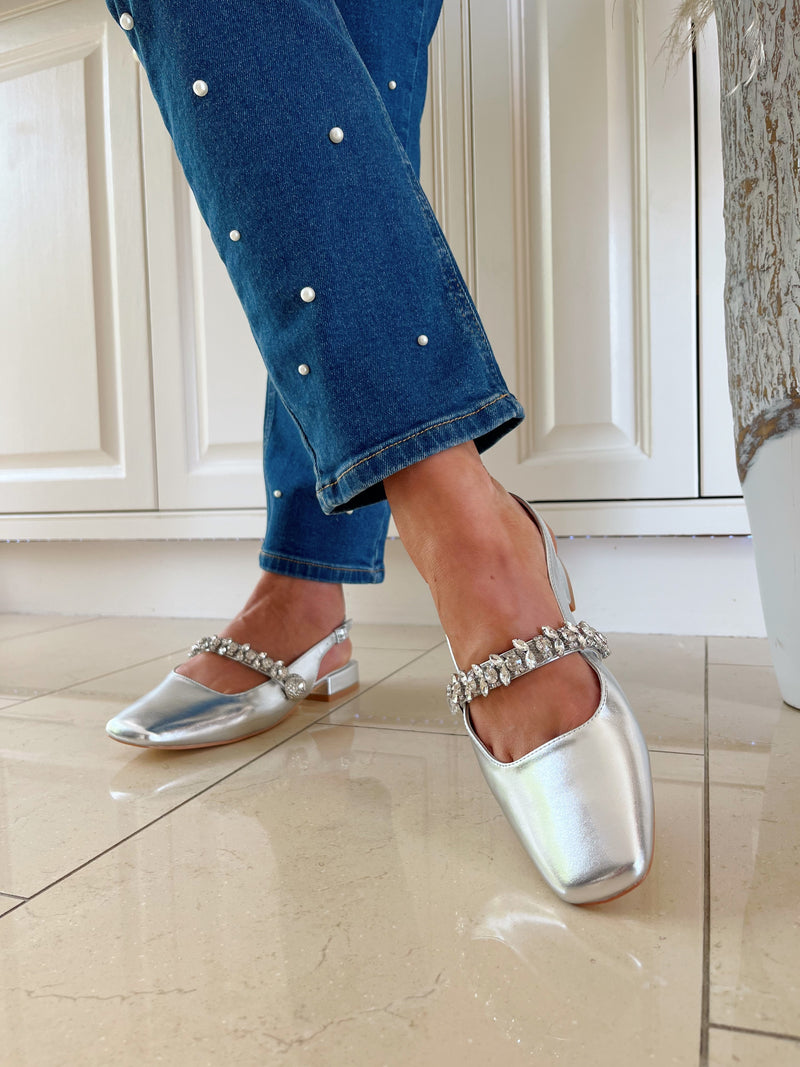 Sorento 'Mount Juliet' Silver Sling Back Pump