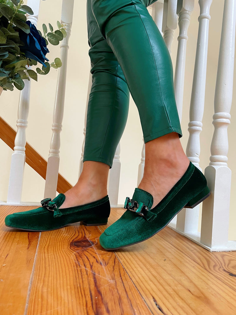 Menbur 24600 Velvet Emerald Green Loafer