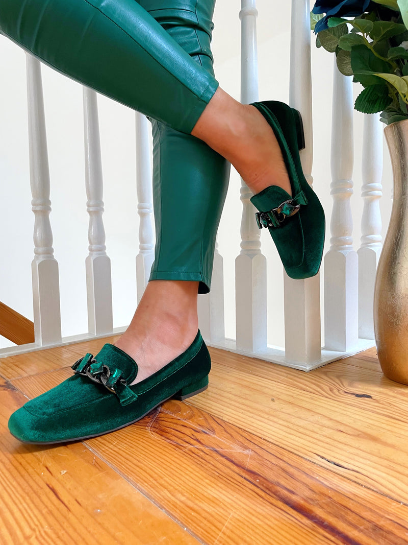 Menbur 24600 Velvet Emerald Green Loafer