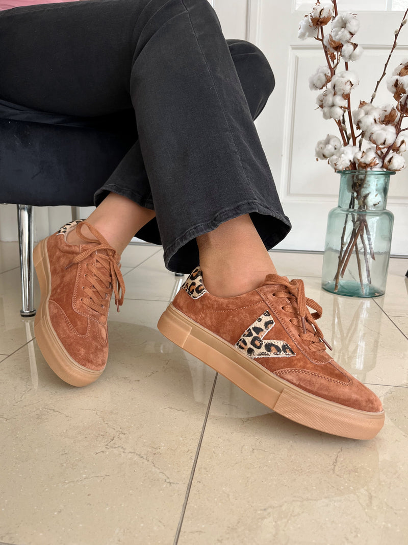 Drilleys "Ninty" Chamoise Trainers - Rust & Leopard Print