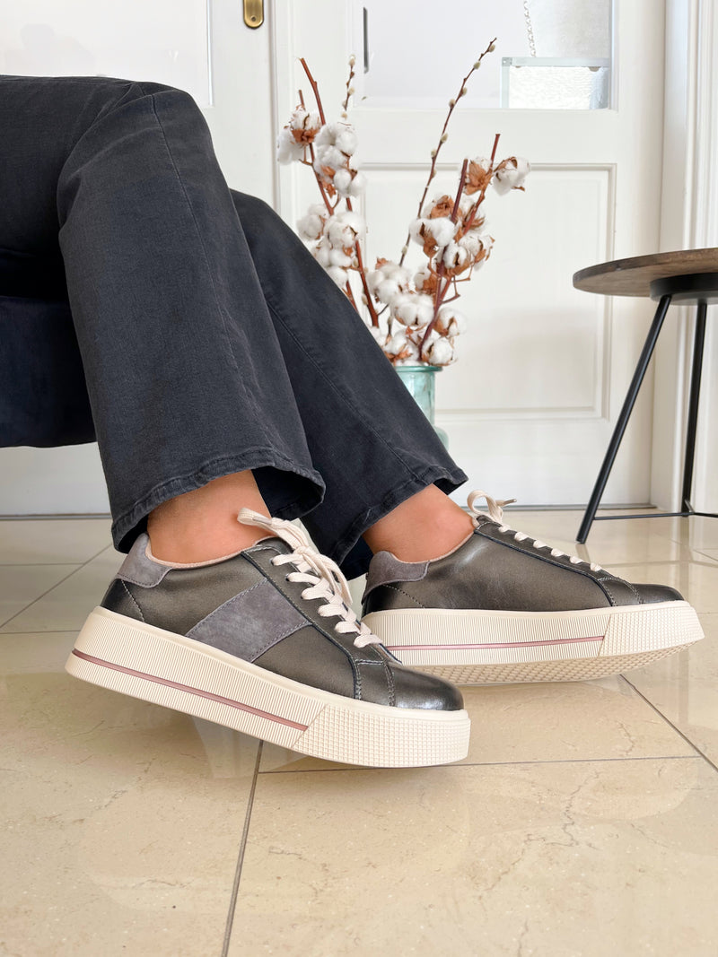 Patrizio Italiano Grey Stripe Platform Trainer Antico