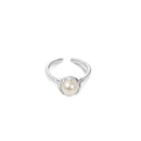Newbridge Pearl Leaf Ring R1206P