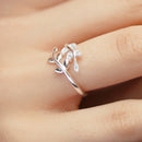 Newbridge Leaf Ring with Clear Stones R2411