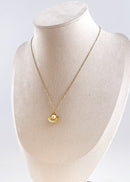 Sheila Pearl In A Shell Necklace Gold