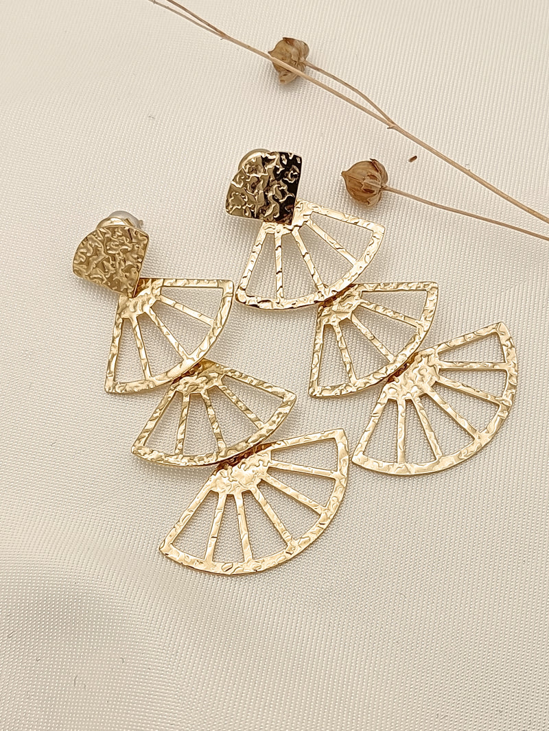 Rosa Fan Drop Earrings - Gold