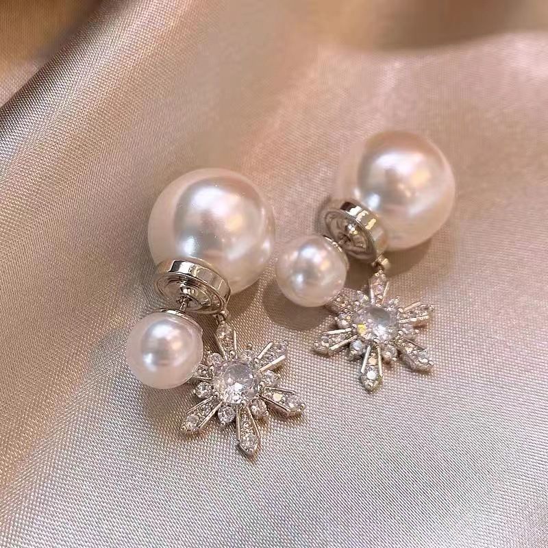 Pereti Pearl & Diamante Floral Drop Earrings