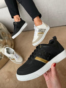 DT New York Stripe Trainers - Beige