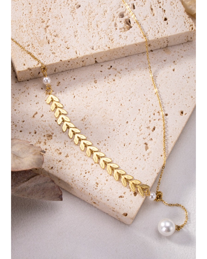 Clairy Delicate Leaf & Pearl Drop Necklace - Gold