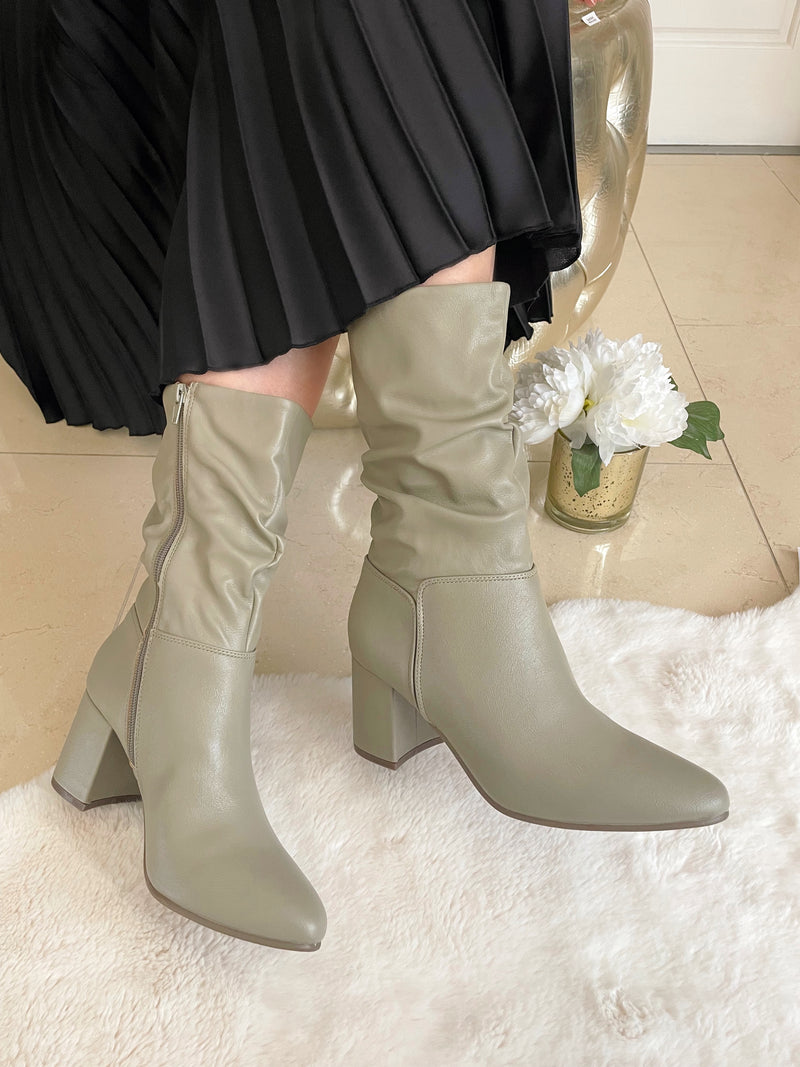 Sprox Light Khaki Slouch Boots 566940