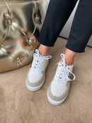 DT New York Stripe Trainers - Beige